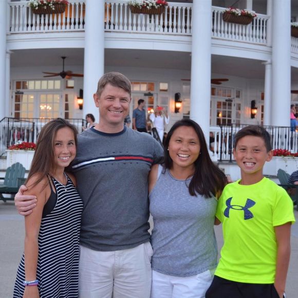 Meet your Posher, Helen - Picture 1 of 1